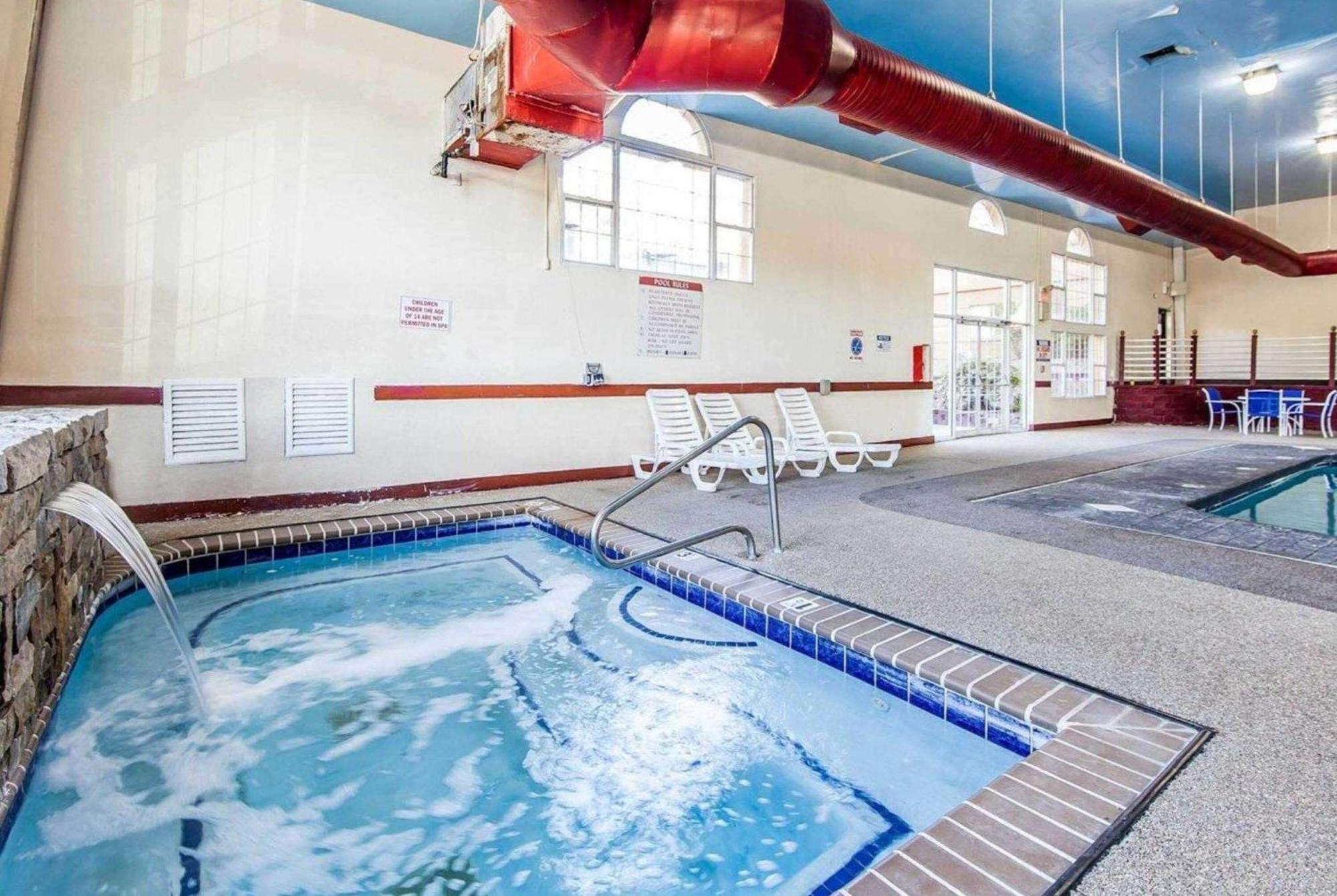 Wingate By Wyndham Marietta Conference Center Ohio Ξενοδοχείο Εξωτερικό φωτογραφία